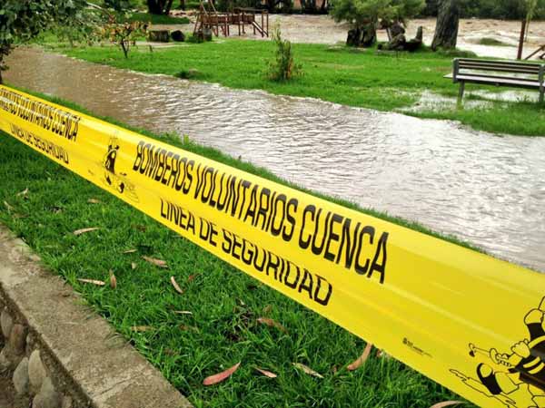 Creciente de ríos en Azuay y Cañar