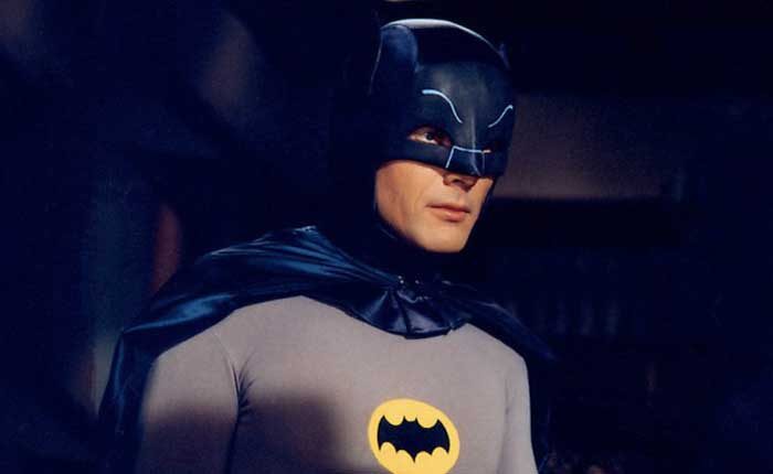 Muere Adam West el actor que le dio vida a Batman
