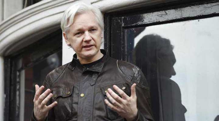 El fundador de Wikileaks Julian Assange promete 'anuncio especial'