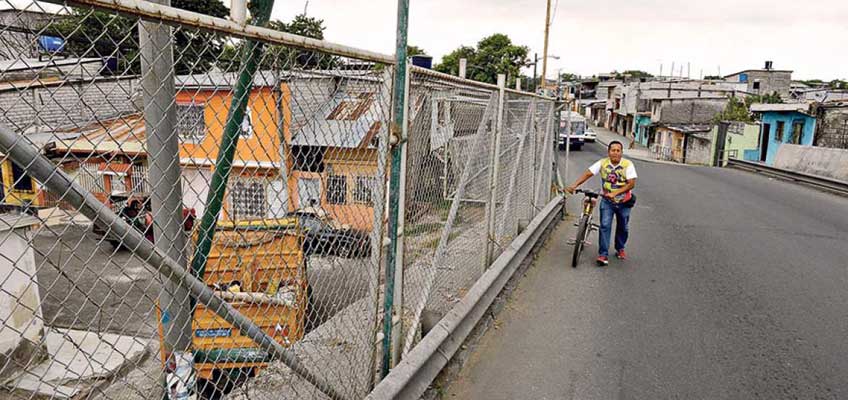 Puente en Guayaquil será reforzado