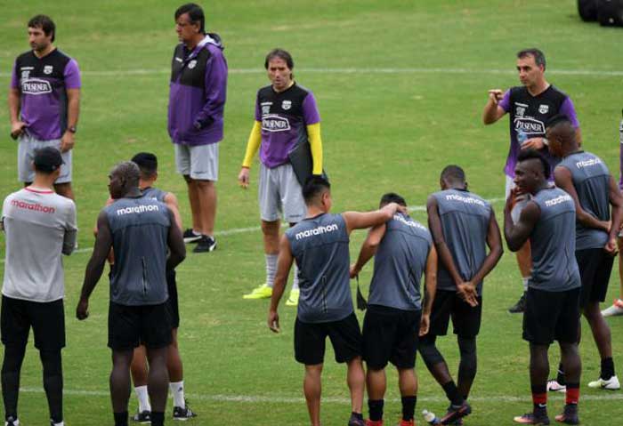 Encuentro de Macará con Barcelona SC