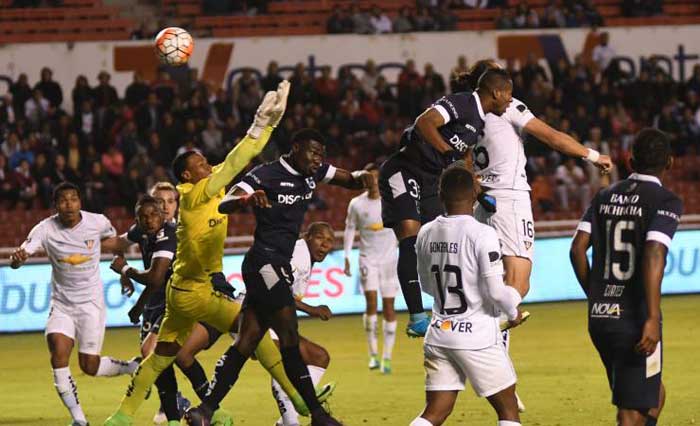 Liga de Quito derrota a Universidad Católica 1-0