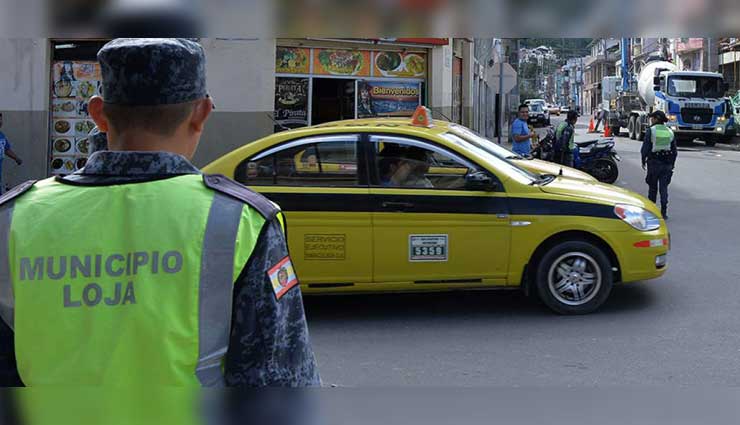 Loja: La velocidad es regulada y sancionada