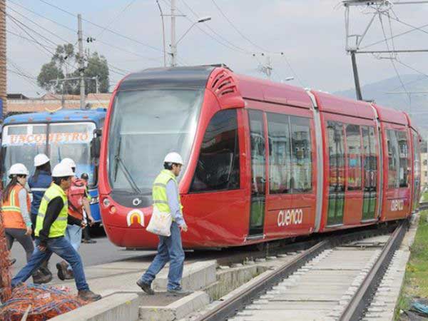 Ministro de Transporte y obras públicas confirma su apoyo para el tranvía