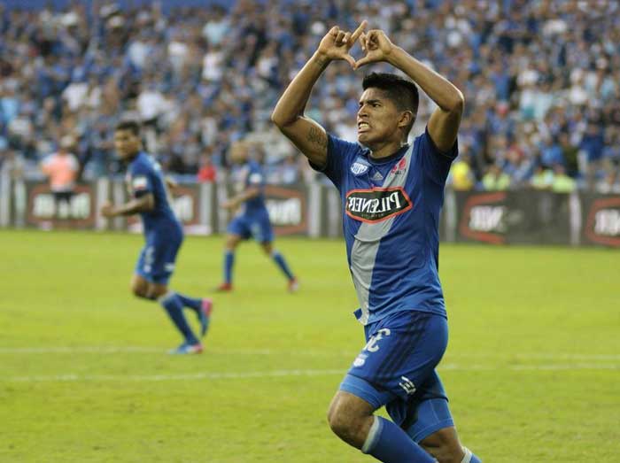 Emelec vence al Nacional por 2-1