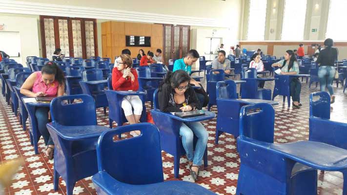 Aspirantes rinden prueba Ser Bachiller