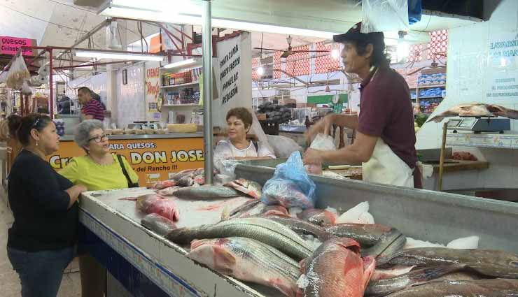 Comerciantes, Santo Domingo, Mariscos,