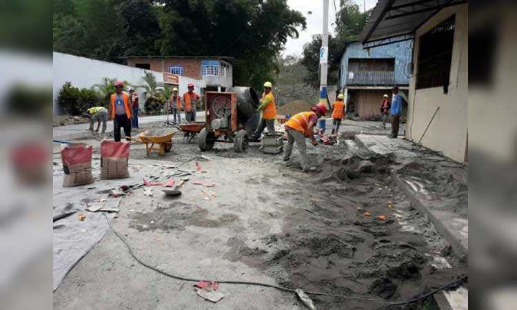 Obras, Chone, Manabi