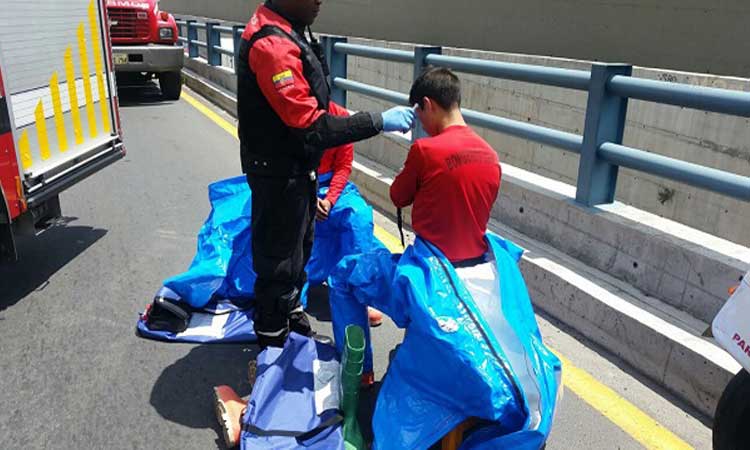 Bomberos, Quito, Químicos