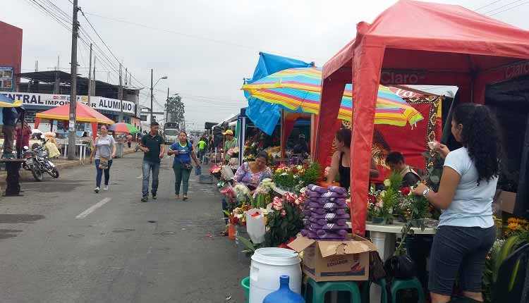 Feriado Difuntos, Santo Domingo, Ecuador,