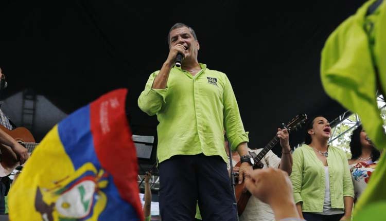 Rafael Correa, Política, Ecuador,