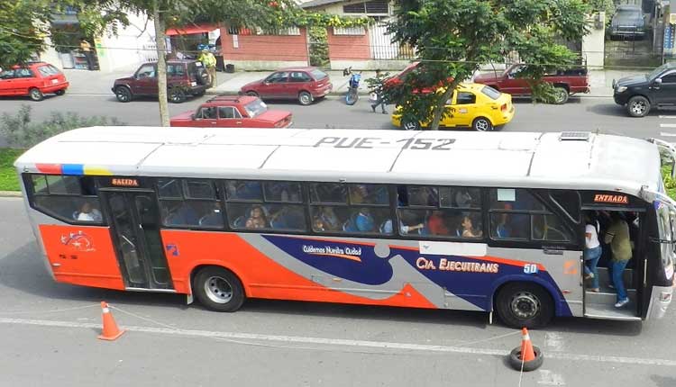 Transporte Urbano, Santo Domingo, Victor Manuel Quirola,