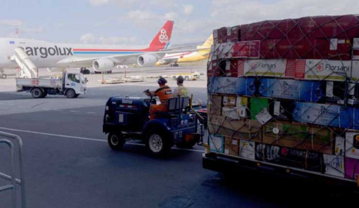 La CAN da de baja a la tasa aduanera de Ecuador