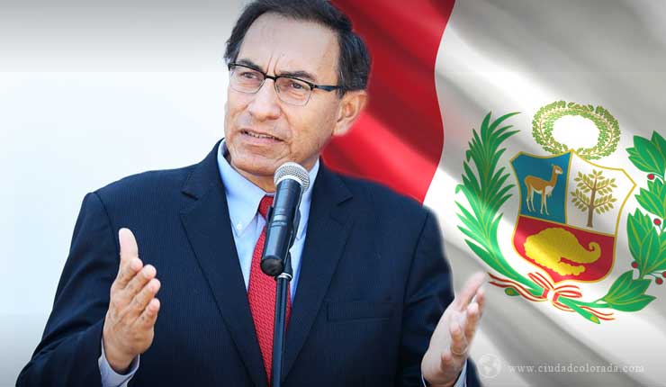 Presidente de Perú baja 15 puntos en aprobación de su mandato