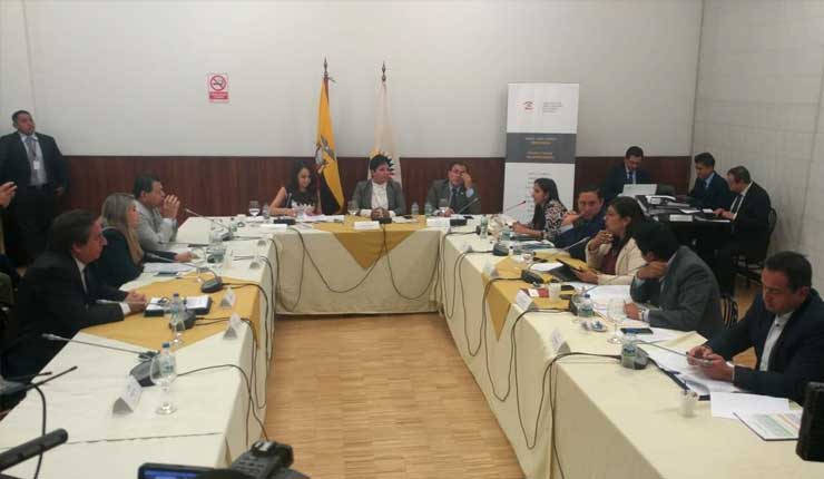 Comisión de Fiscalización no aprueba juicio político contra Superintendente de Bancos