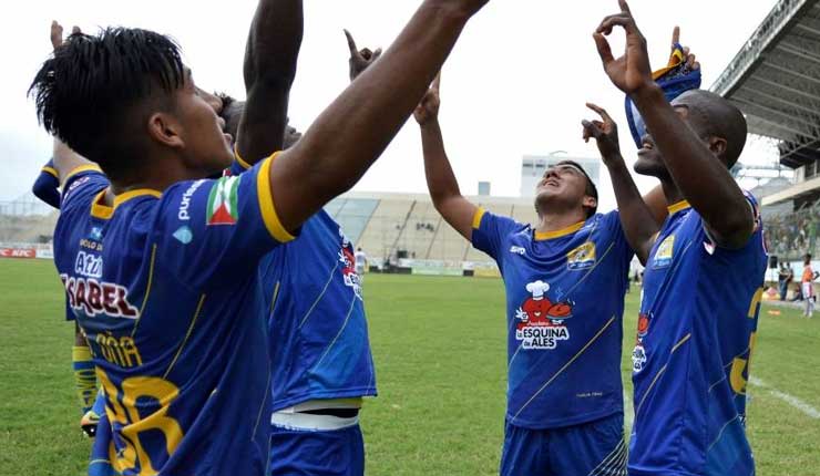 Delfín, Fútbol, Campeonato Ecuatoriano,