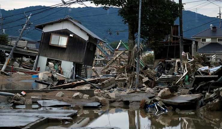 Las peores lluvias torrenciales en tres décadas dejan ya 157 muertos en Japón