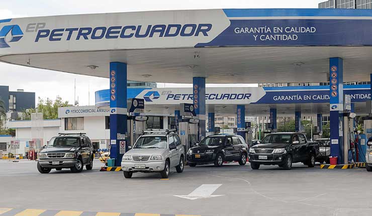 Retiro de subsidio a Gasolina Super en la mira de gobierno ecuatoriano