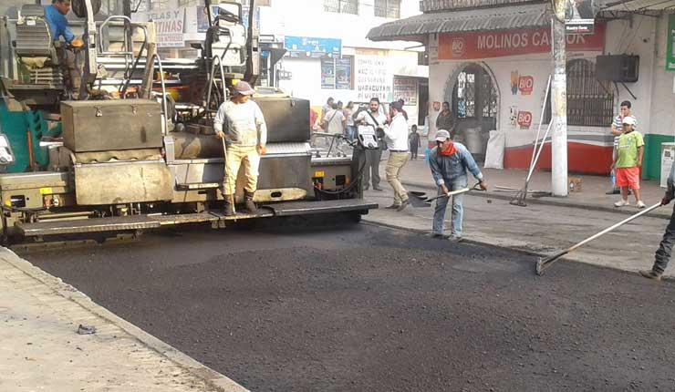 Vía Quito, Santo Domingo, Calles Asfaltadas,