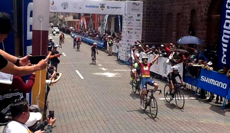 Alonso Gamero es el ganador de la Vuelta Ciclística a Ecuador tercera etapa