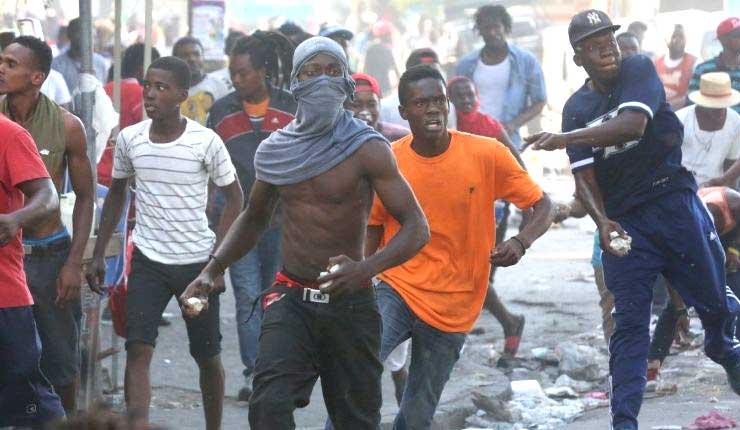 Al menos 10 muertos dejan protestas en Haiti