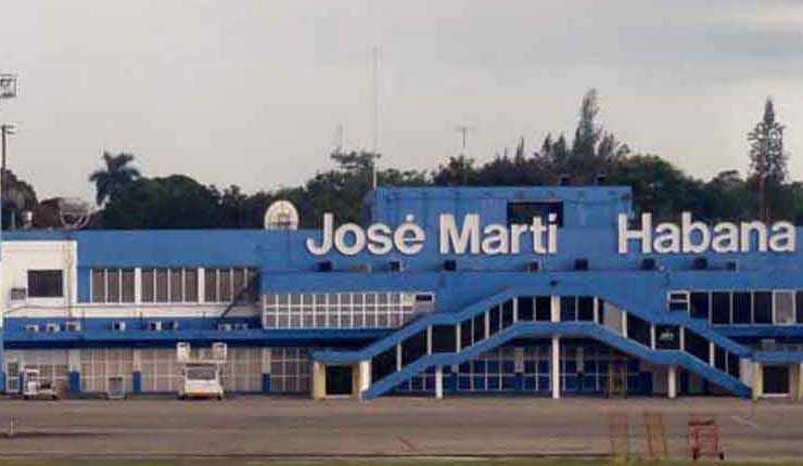 Aeropuerto, Cuba, Ciudadanos,